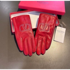 Valentino Gloves